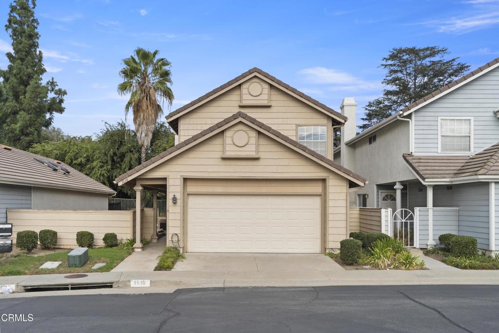 A great investment opportunity knocks. Don't miss this detached single-family townhouse in a desirable neighborhood of Hacienda Heights. Two-story home has an open and functional floor plan featuring 3 bedrooms, 2.5 bathrooms and 1437 sqft of living space. Highlights include a living room with high ceilings, a fireplace, kitchen with adjoining dining area. Sizeable backyard with attached two-car garage. It is conveniently situated near parks, school, shopping areas, and public transportation. This property offers an excellent opportunity for customization and investment. Schedule your tour today and imagine the possibilities!