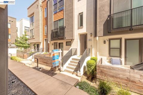 Photo of 3815 Spirit Ter Ter, Fremont, CA 94538 (MLS # 41133080)