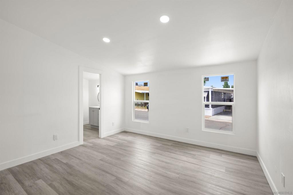 Spring Valley - Manufactured In Park