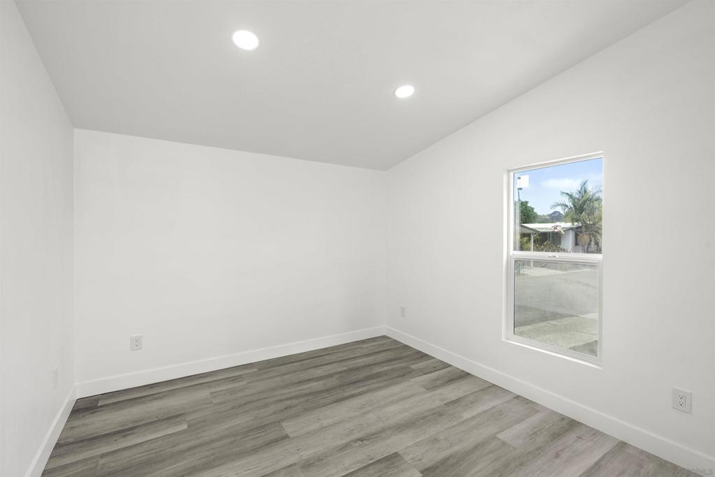 Spring Valley - Manufactured In Park