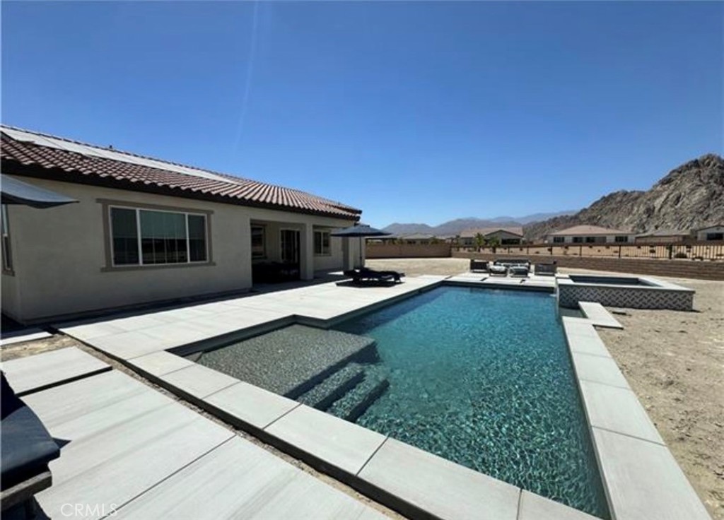 80336 Palatine Court