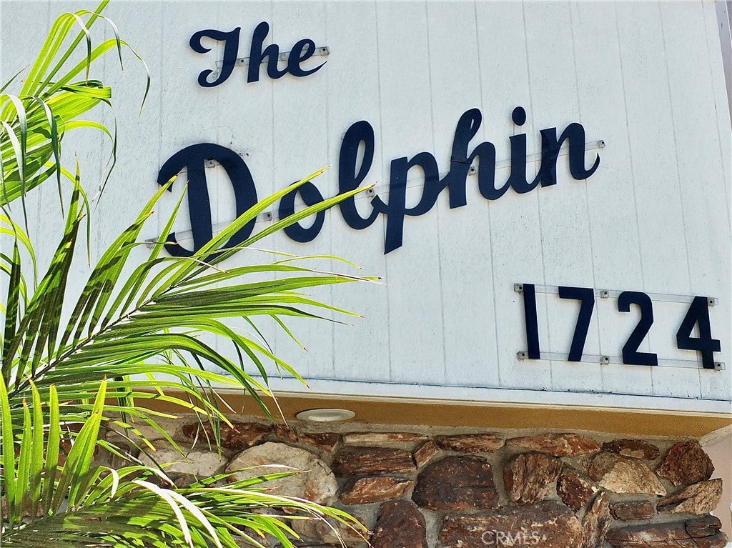 1724 E 1st Street 9, Long Beach CA 90802