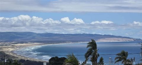 Photo of 960 Tulare St, Pismo Beach, CA 93449 (MLS # PI25254954)