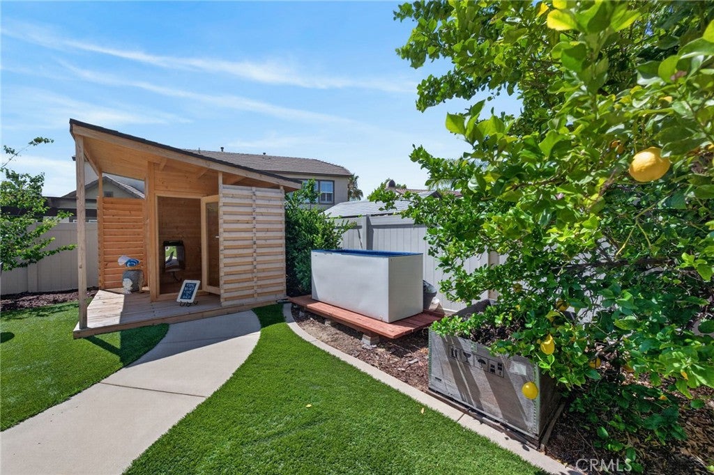 32183 elk grove