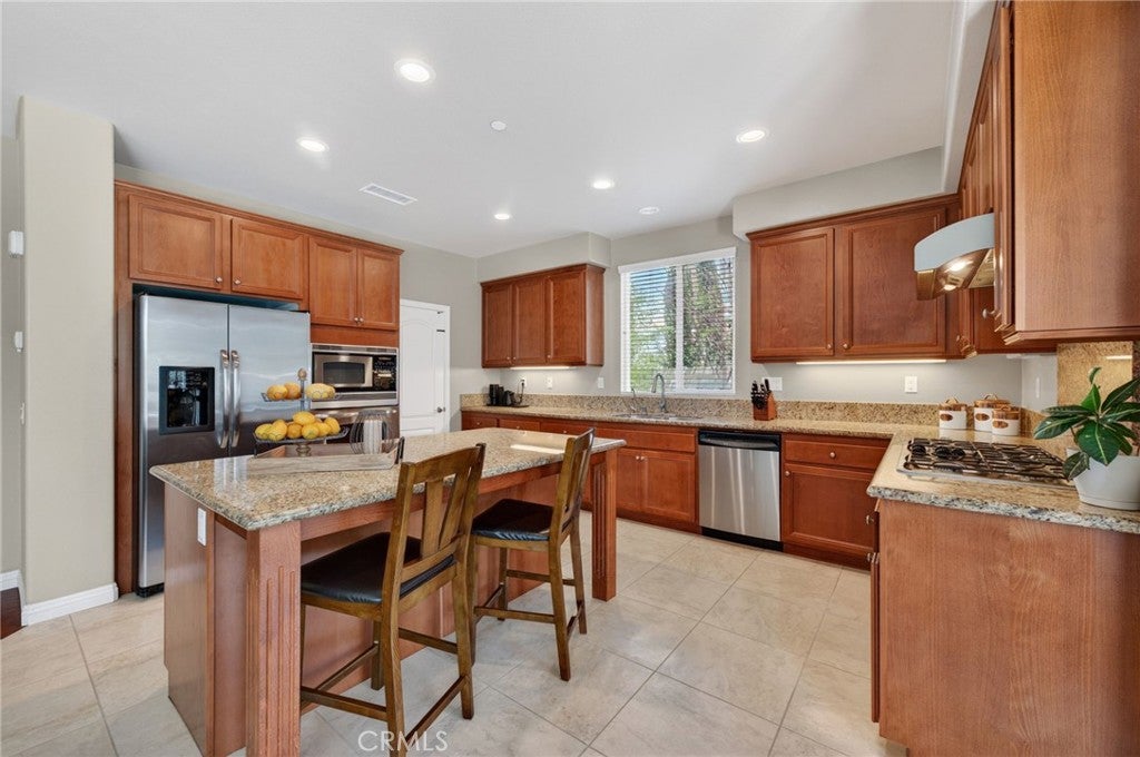 32183 elk grove
