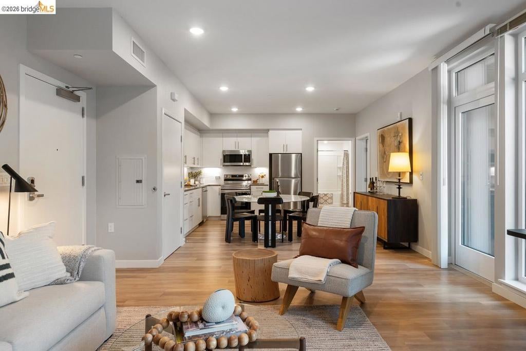 260 Brooklyn Basin Way 556