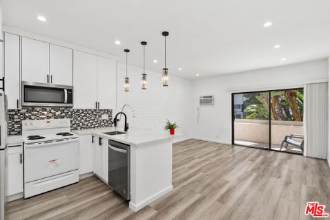 Tiny photo for 1440 VETERAN Avenue #217, Los Angeles, CA 90024 (MLS # 26870717)