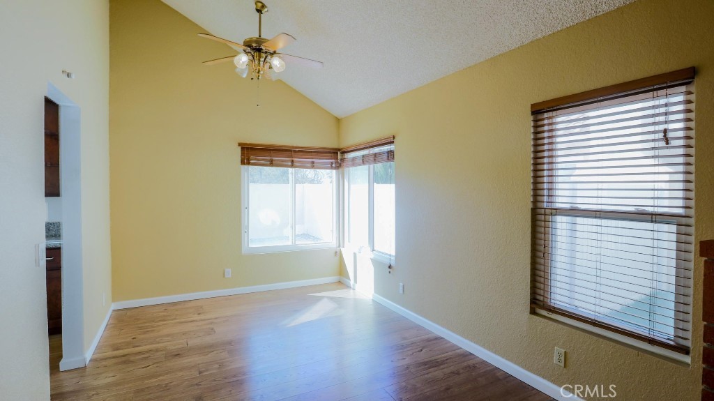 El Caserio (R2) (EC) - Residential