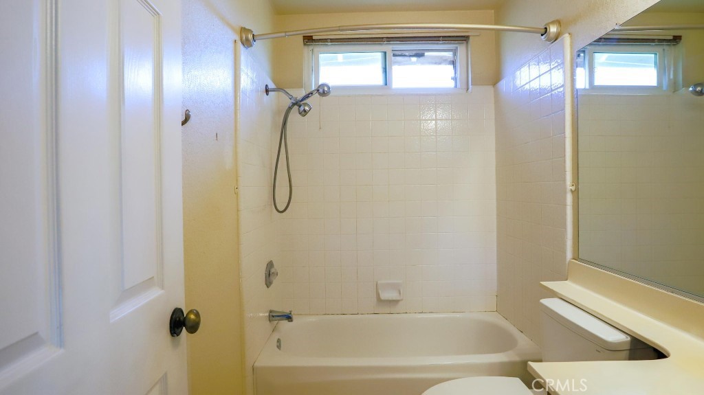 El Caserio (R2) (EC) - Residential