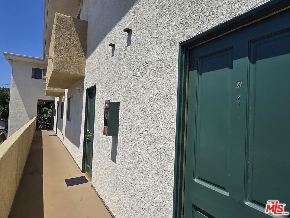 10809 Palms Boulevard