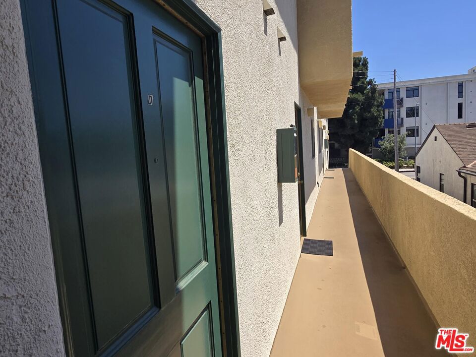 10809 Palms Boulevard