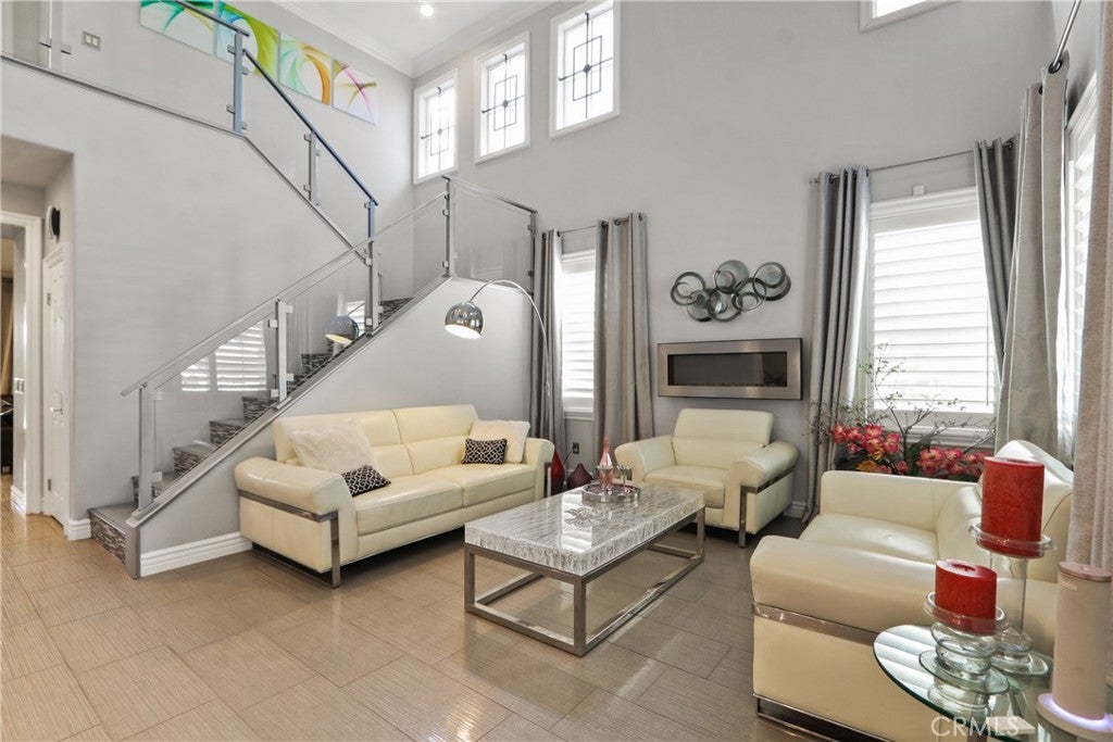 1530 Crestar Court