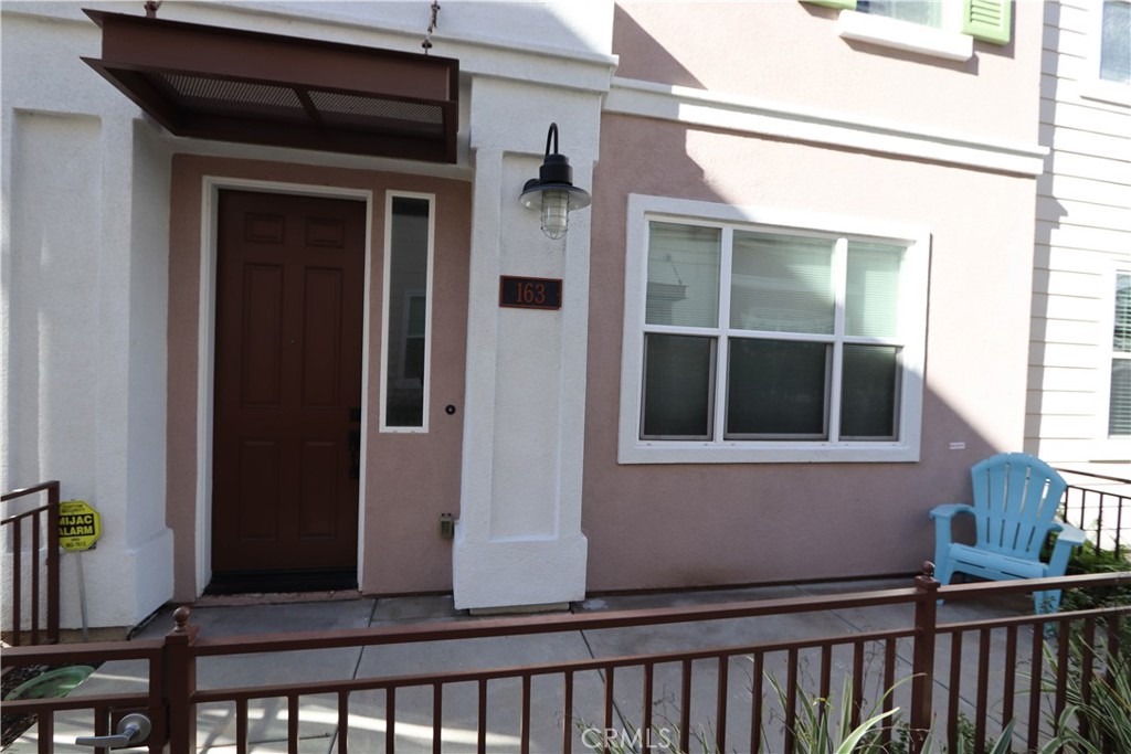 163 E Commercial Street