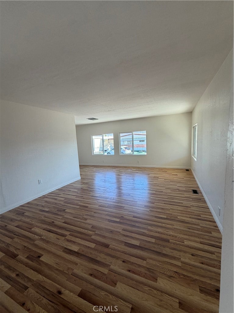 43531 Acacia # 8