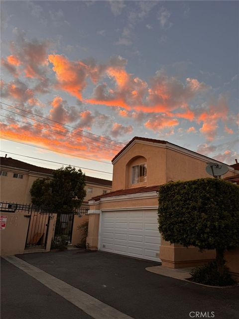 16001 S Vermont 60 Gardena CA 90247