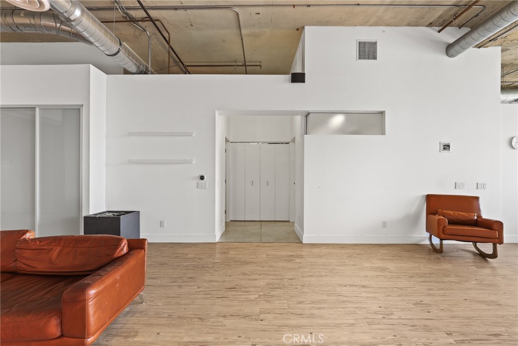 Downtown (DT) - Residential