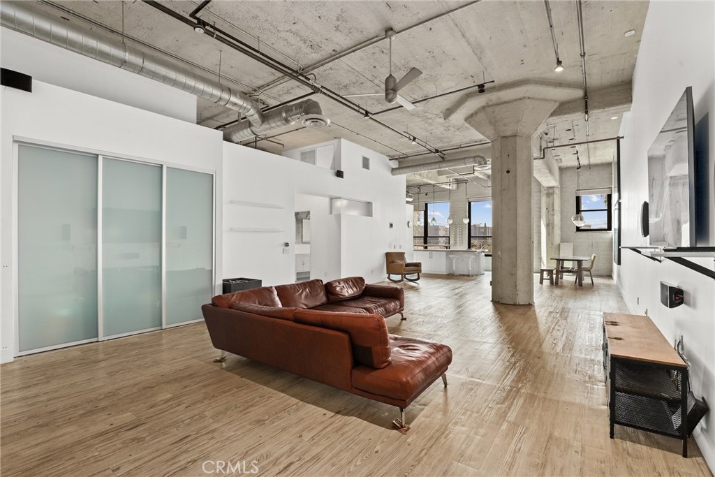 Downtown (DT) - Residential