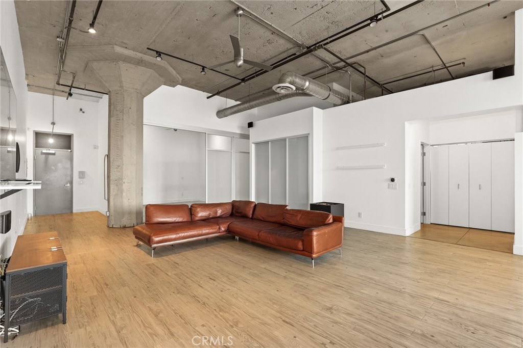 Downtown (DT) - Residential