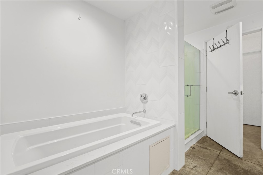 Downtown (DT) - Residential