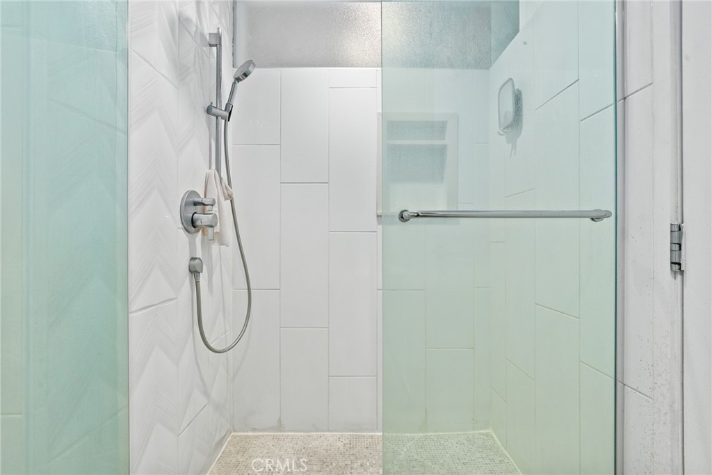 Downtown (DT) - Residential