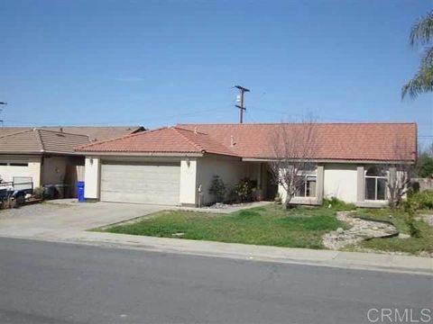 1365 La Haina Street Ramona CA 92065
