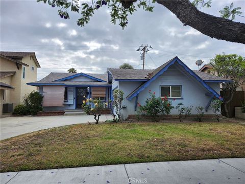 Photo of 20934 Hawaiian AVE, Lakewood, CA 90715 (MLS # PW26112503)
