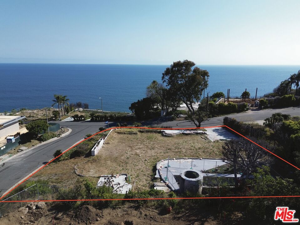 20521 Roca Chica Drive