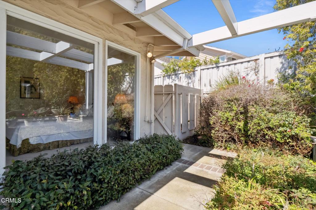 Lynbrook 6 - 1336 - Residential