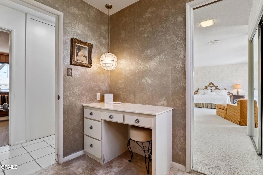 Lynbrook 6 - 1336 - Residential