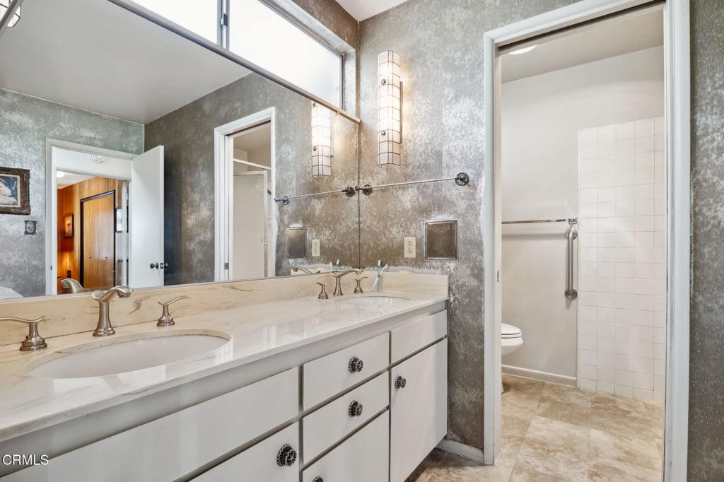 Lynbrook 6 - 1336 - Residential