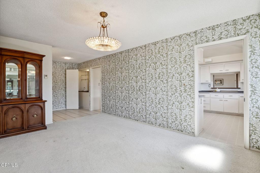 Lynbrook 6 - 1336 - Residential