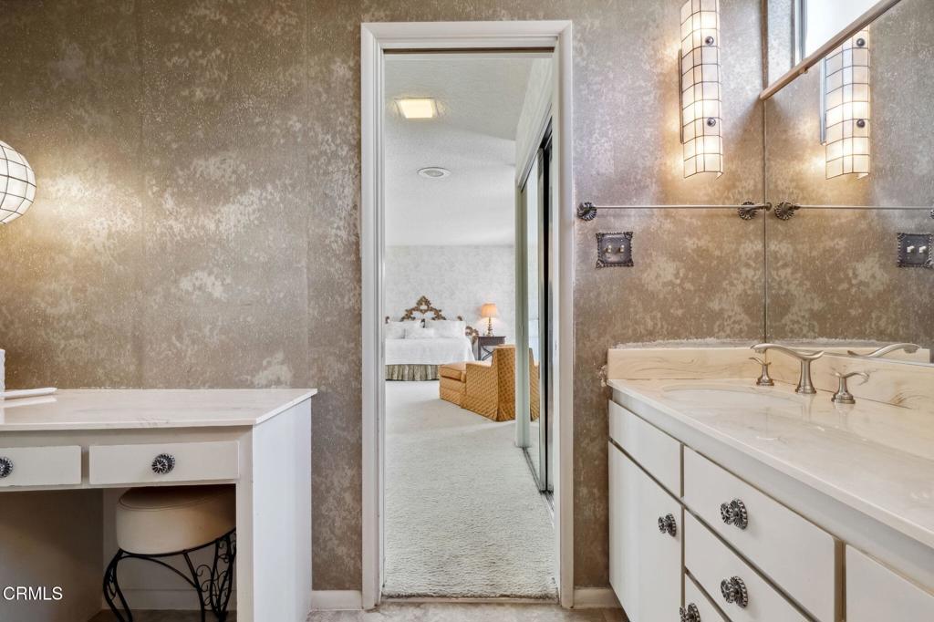 Lynbrook 6 - 1336 - Residential