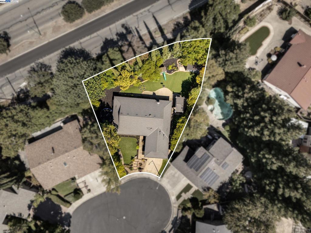 DIABLO SHADOWS - Residential