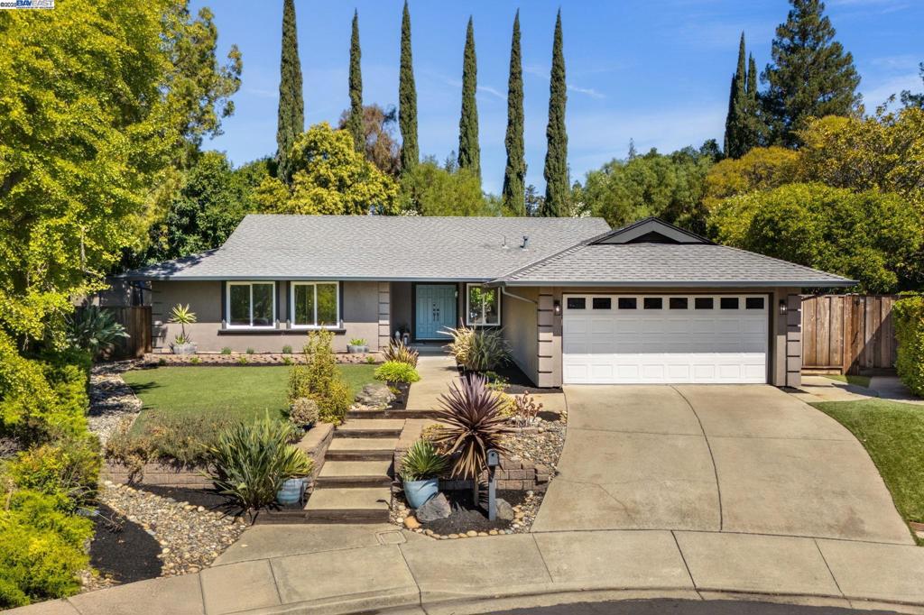 DIABLO SHADOWS - Residential