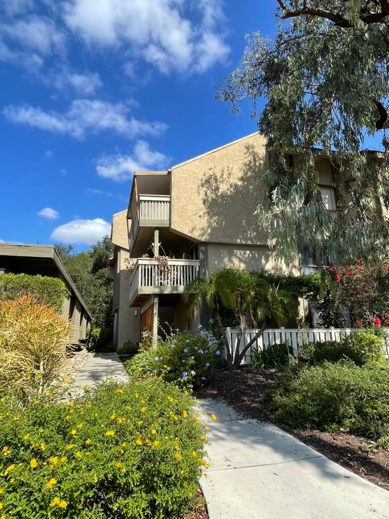 Oaknoll Villas (314) - Residential