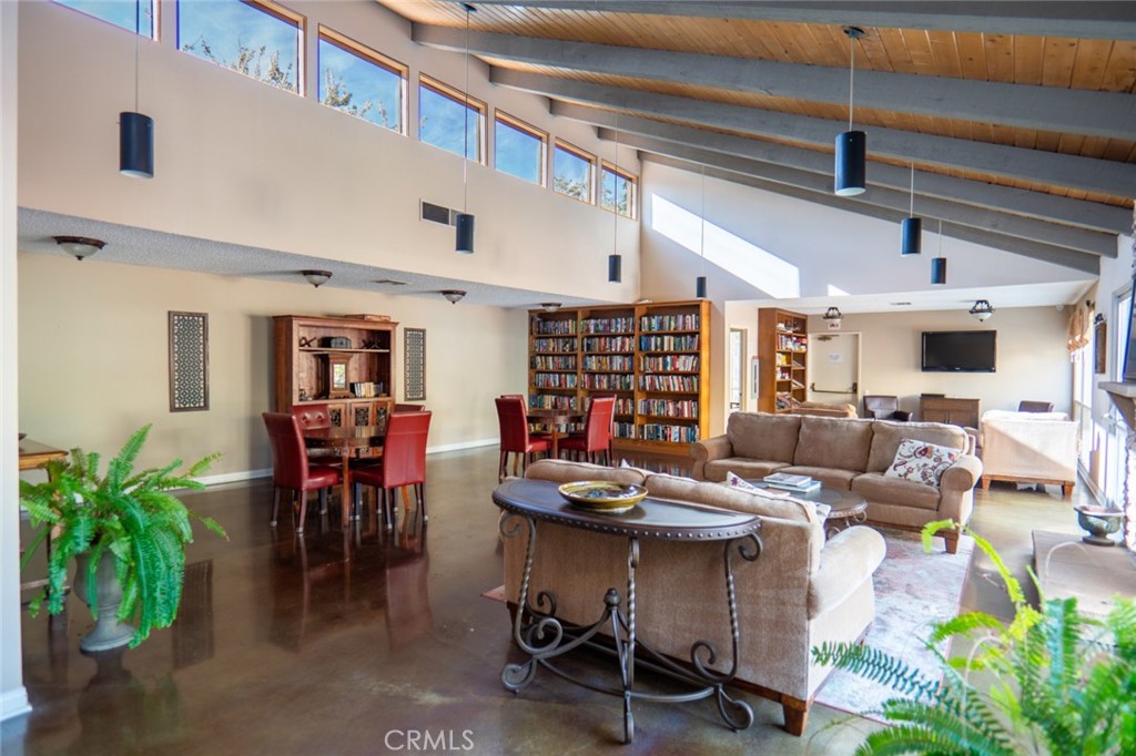 Oaknoll Villas (314) - Residential