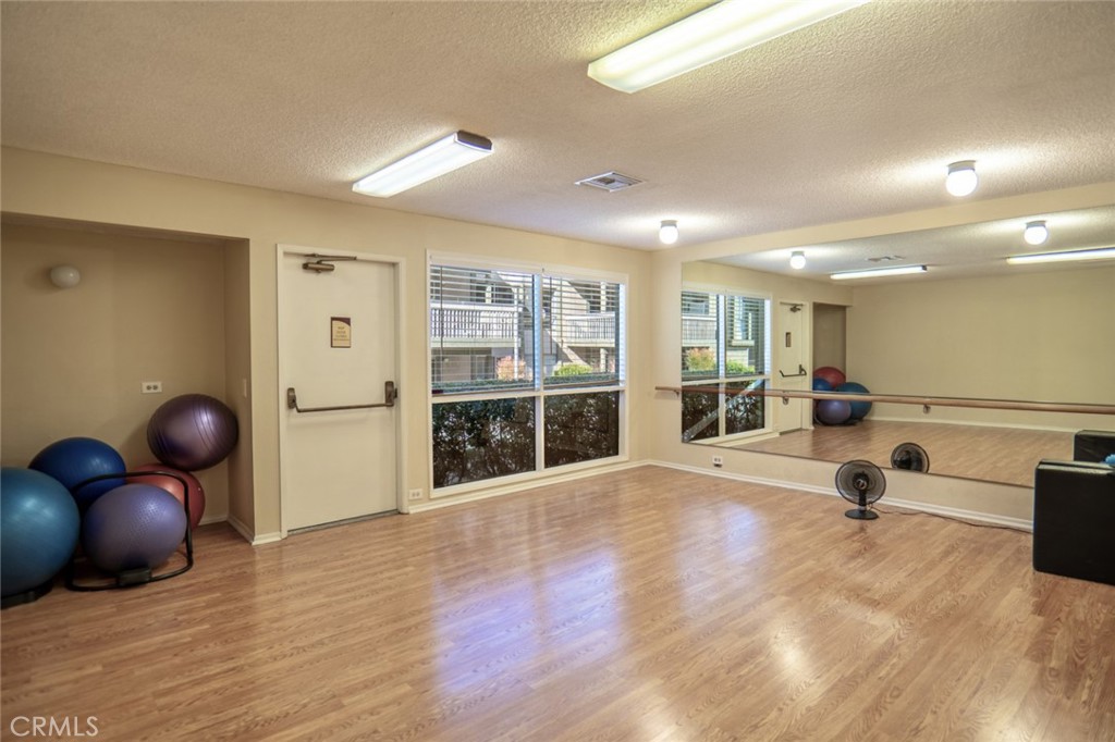 Oaknoll Villas (314) - Residential