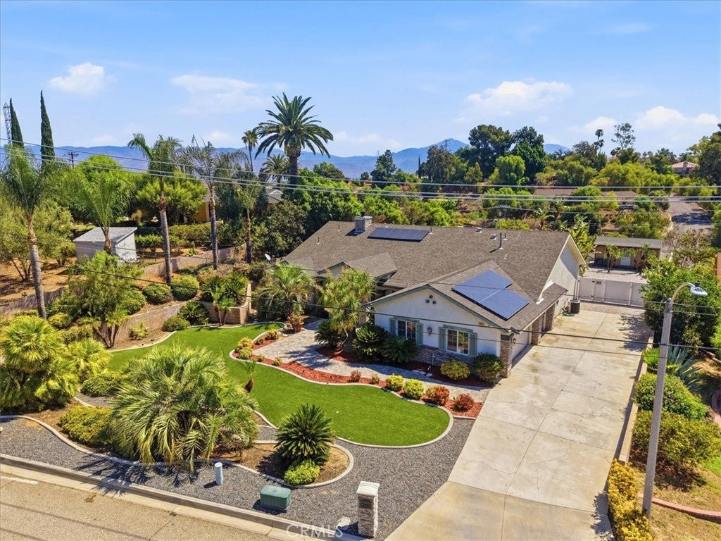 23044 Grand Terrace
