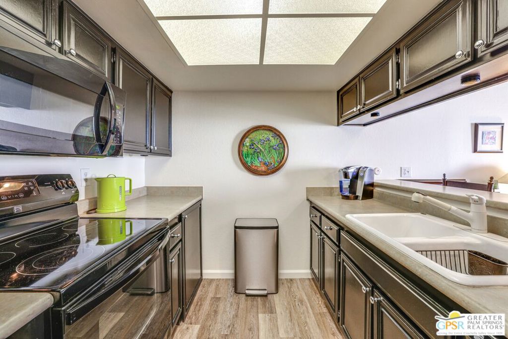 1655 E Palm Canyon Drive 312