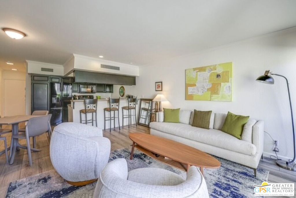 1655 E Palm Canyon Drive 312