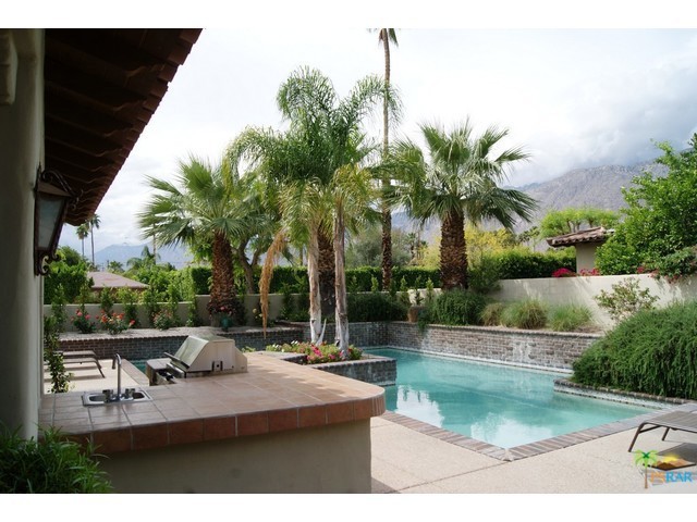 Movie Colony East - Residential