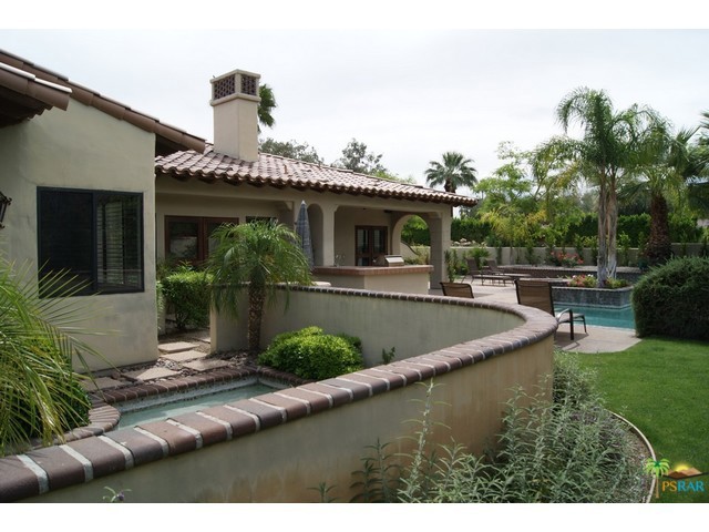 Movie Colony East - Residential