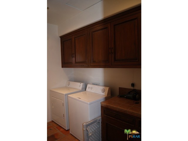 Movie Colony East - Residential