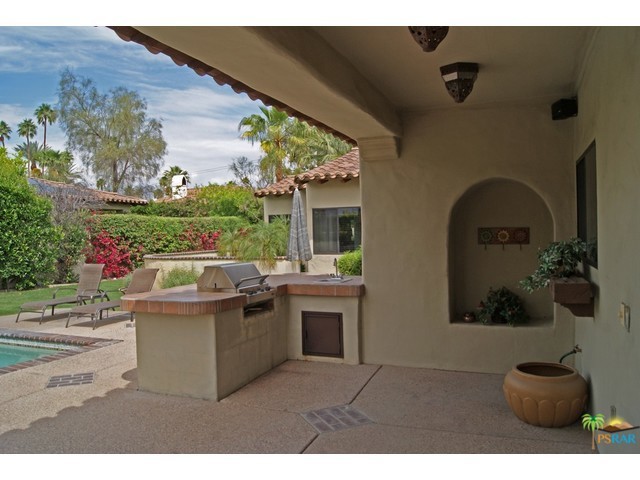 Movie Colony East - Residential