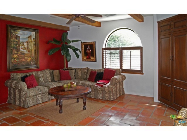 Movie Colony East - Residential