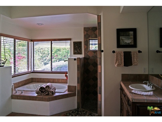 Movie Colony East - Residential