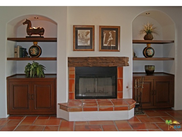 Movie Colony East - Residential