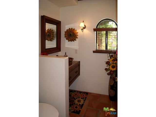 Movie Colony East - Residential