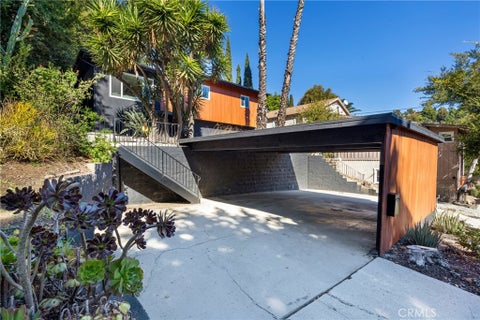 Photo of 3181 Cadet Court, Los Angeles, CA 90068 (MLS # SR26229625)