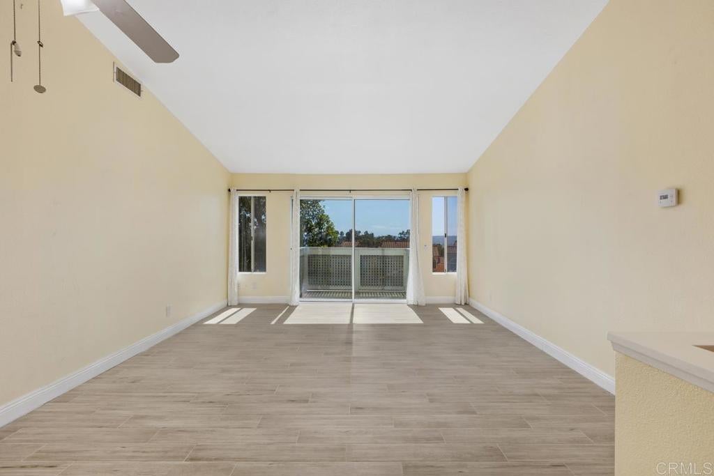 735 Buena Tierra Way 356